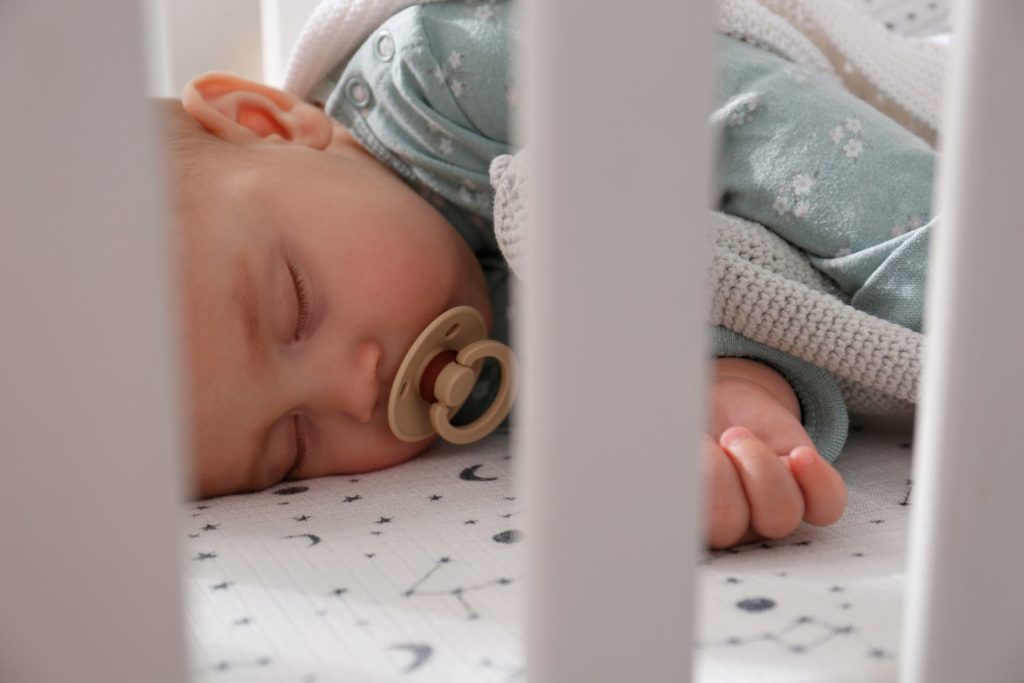 When to Ask About the Appropriate Time to Start Sleep Training Your Baby